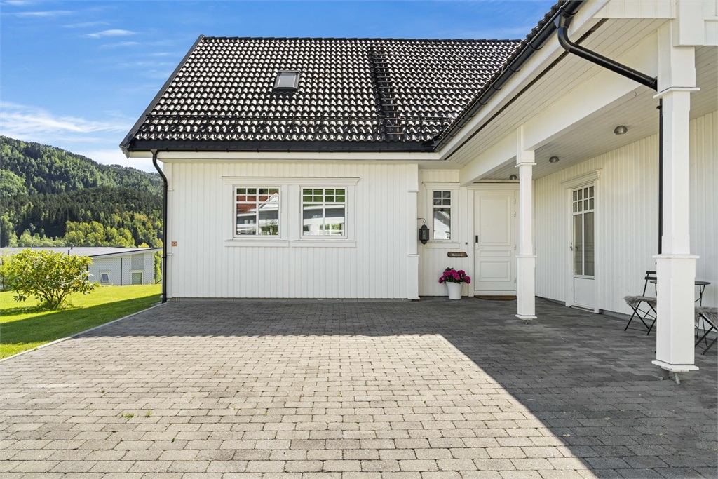 DS Property