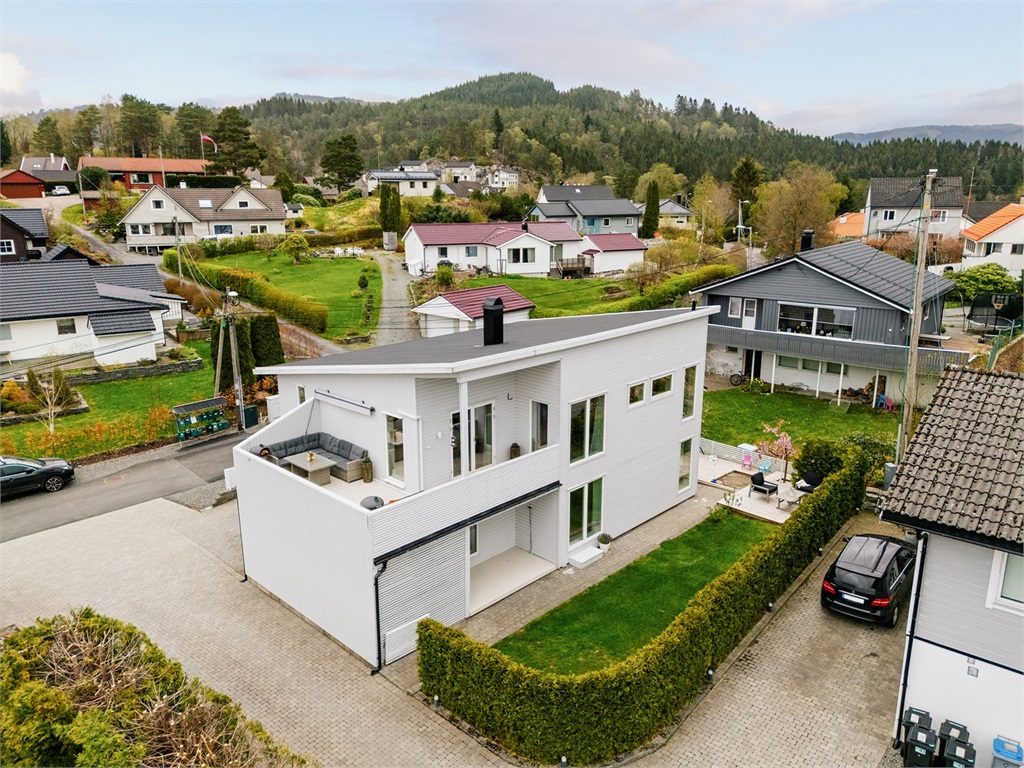 DS Property